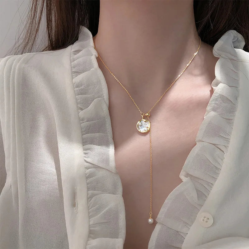 chic round flower necklace dainty round flower necklace pendant