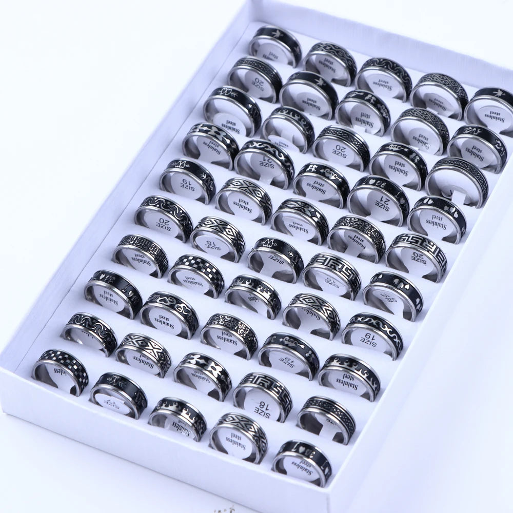 Retro vintage rings in stainless steel with engraved patterns, ideal for wedding and bridal sets. Includes men's engagement and wedding bands.