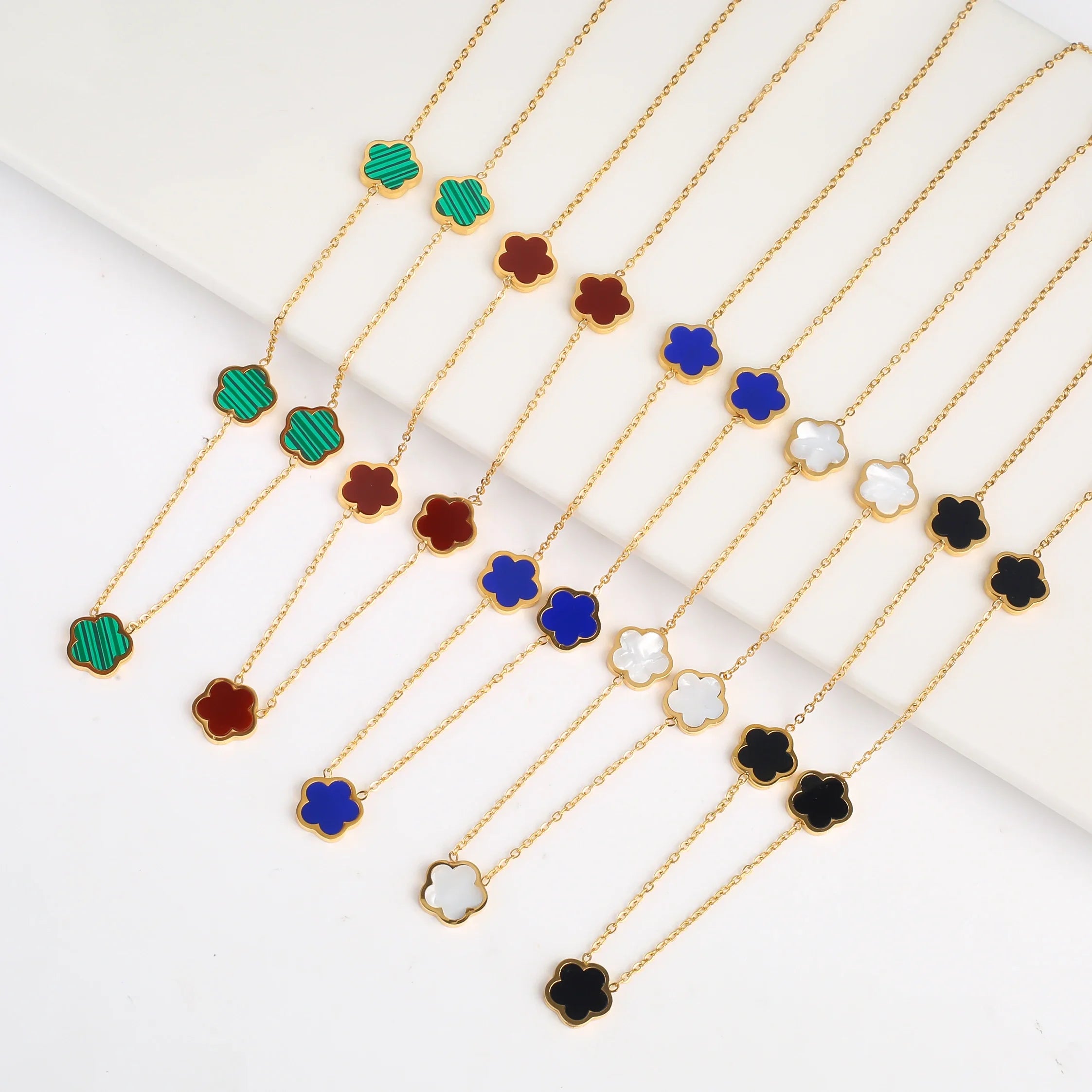 Blooming Petal Prong Jewelry Set