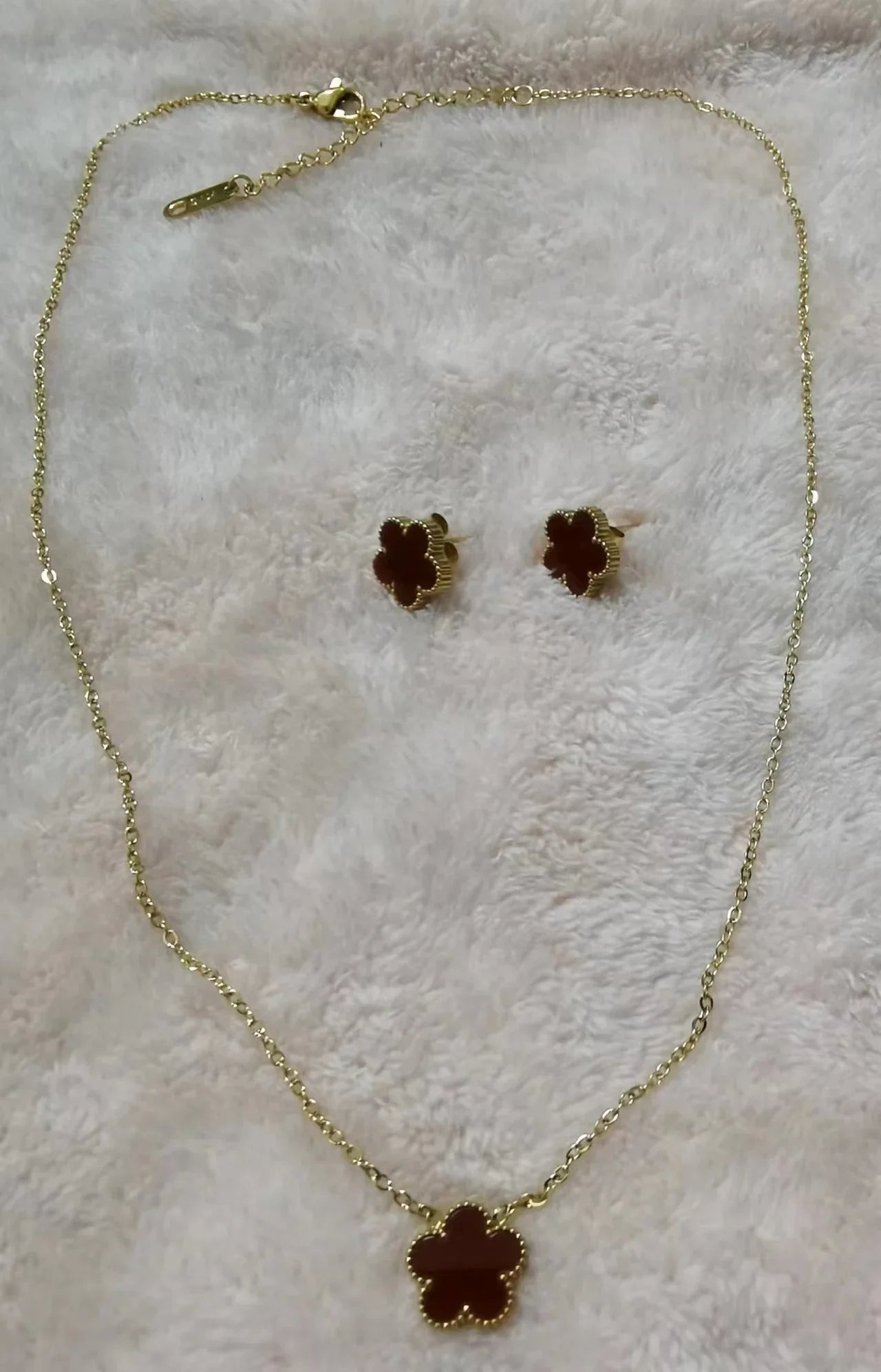 Blooming Petal Prong Jewelry Set