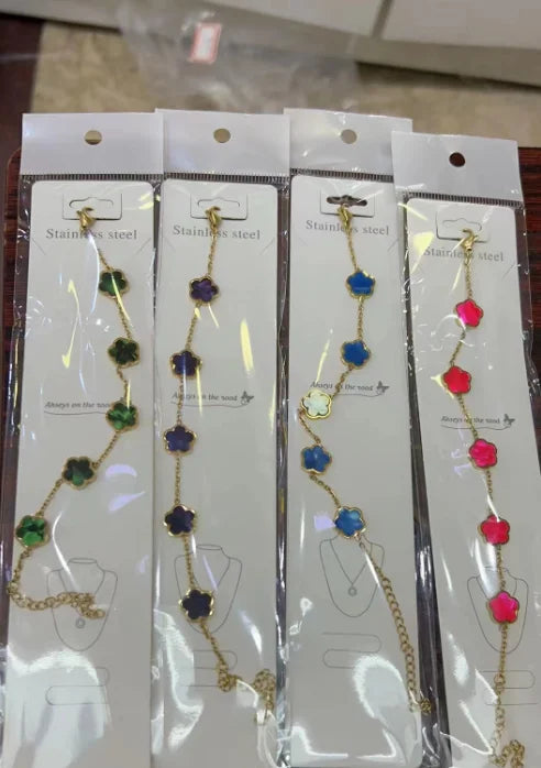 Blooming Petal Prong Jewelry Set